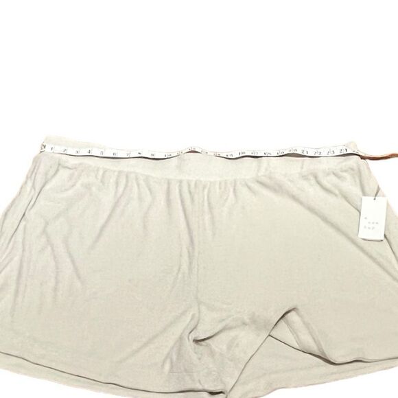 A New Day Women’s Terry Cloth Pull On Shorts, Size 4X, NWT - Picture 7 of 9